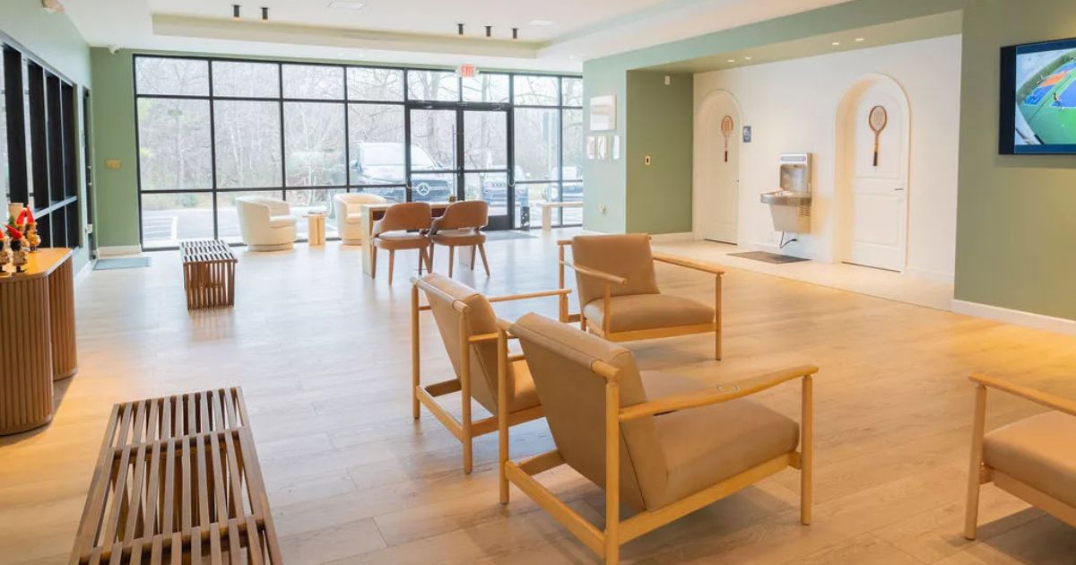 Yello Club Facility 01